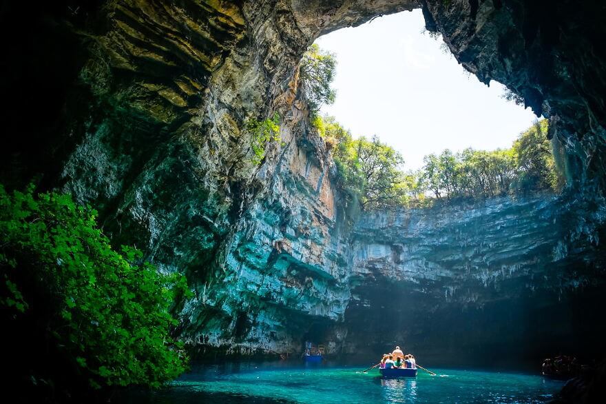 Miền Trung: Đà Nẵng - Cố đô Huế - Động Phong Nha (3 ngày 2 đêm)