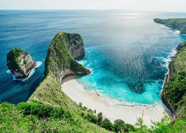 Tour Bali chất lượng cao: Cung điện nước Tirta Gangga - Đền Tanah Lot - Đảo Nusa Penida - Bãi biển Kelingking | Tour trọn gói 4 Ngày 3 Đêm