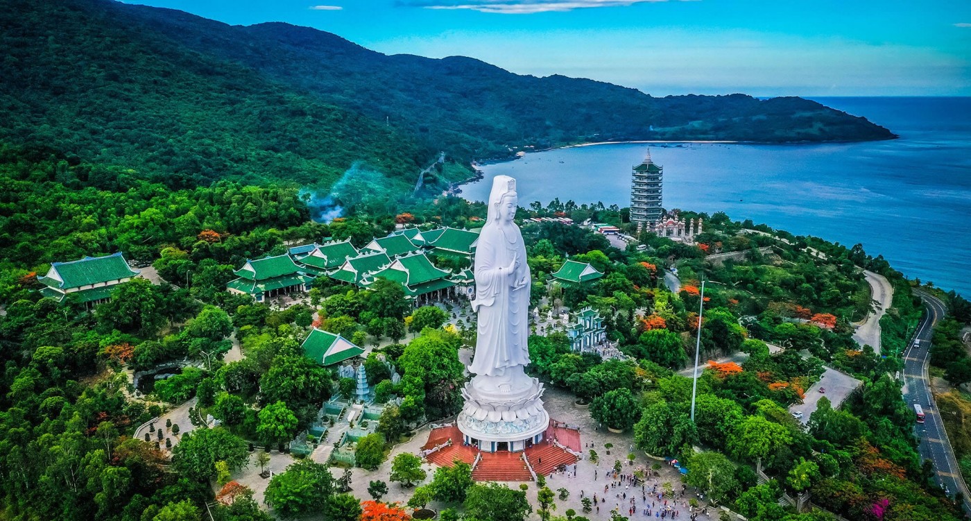 Miền Trung: Đà Nẵng - Sơn Trà - Bà Nà - Hội An - Huế - Động Phong Nha (5 ngày 4 đêm)